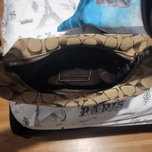 Coach Y2k Monogram Shoulder Bag - Picture 12 of 12